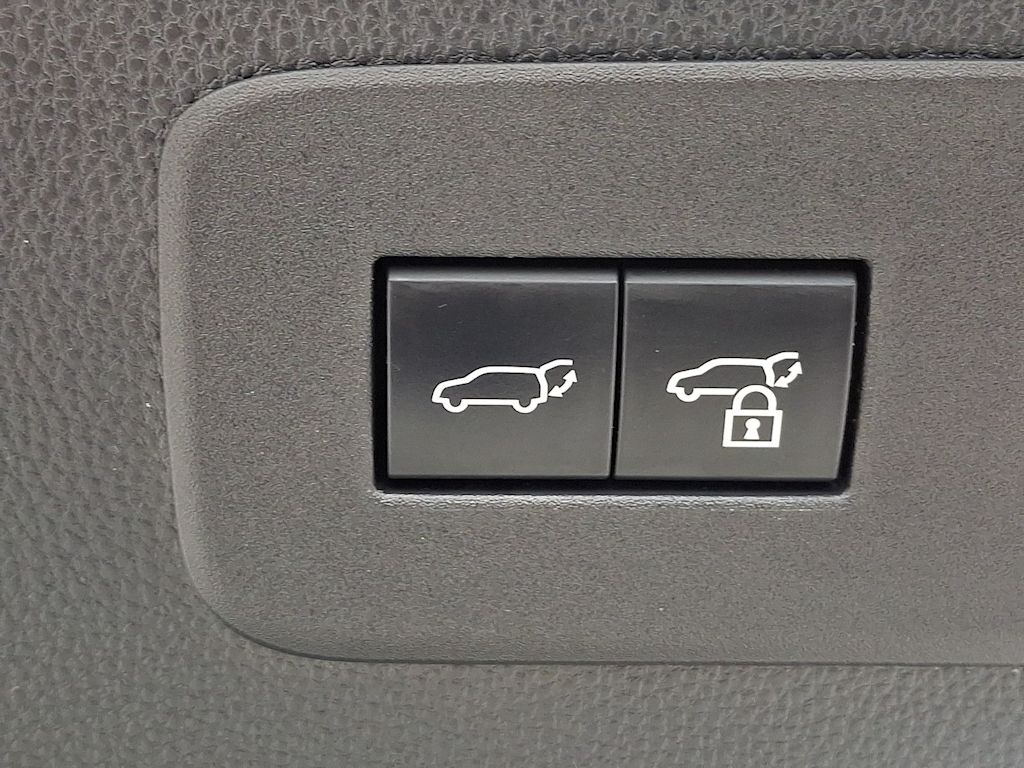 Thumbnail: 2024 Lexus ES - 36