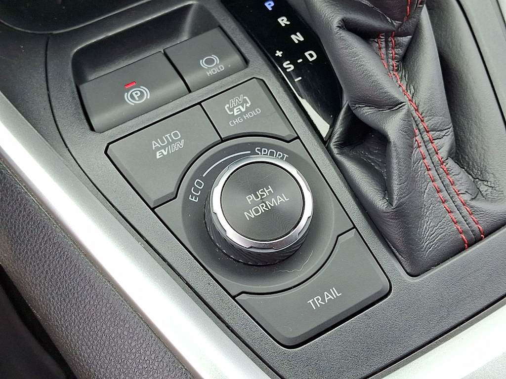 Thumbnail: 2023 Toyota RAV4 - 30