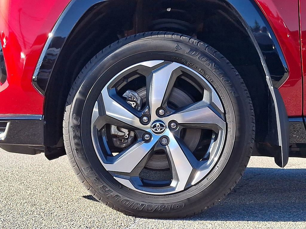 Thumbnail: 2023 Toyota RAV4 - 8