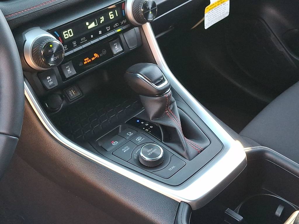 Thumbnail: 2023 Toyota RAV4 - 13