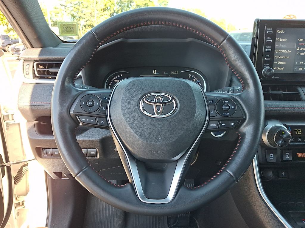 Thumbnail: 2021 Toyota RAV4 - 9