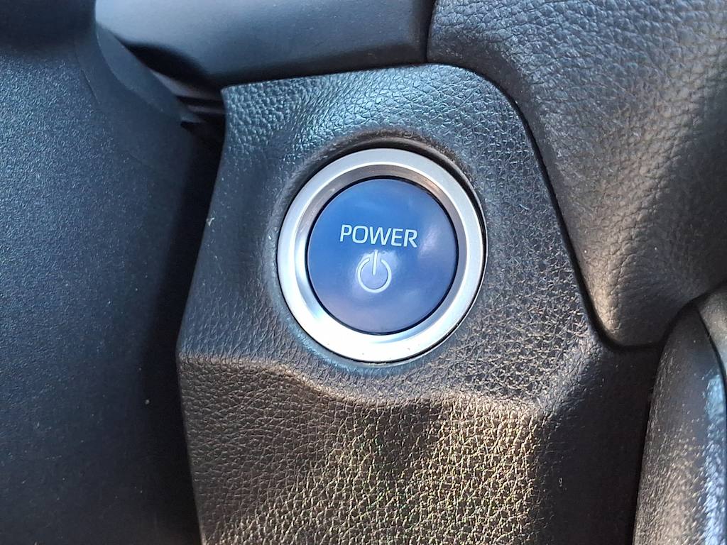 Thumbnail: 2021 Toyota RAV4 - 29