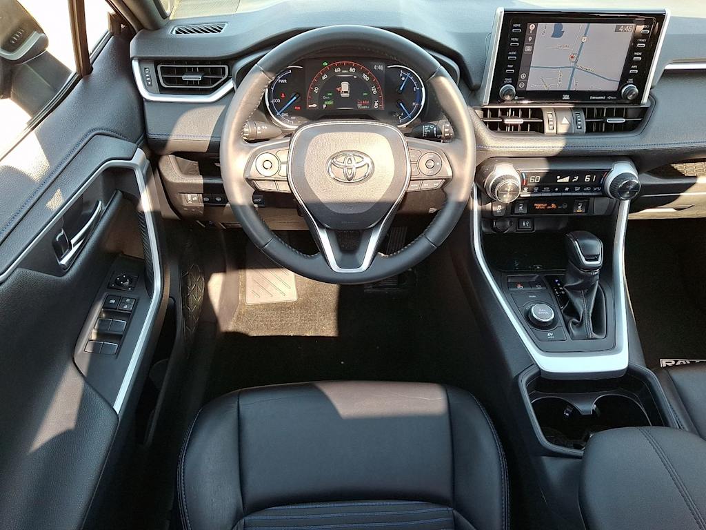 Thumbnail: 2019 Toyota RAV4 - 2