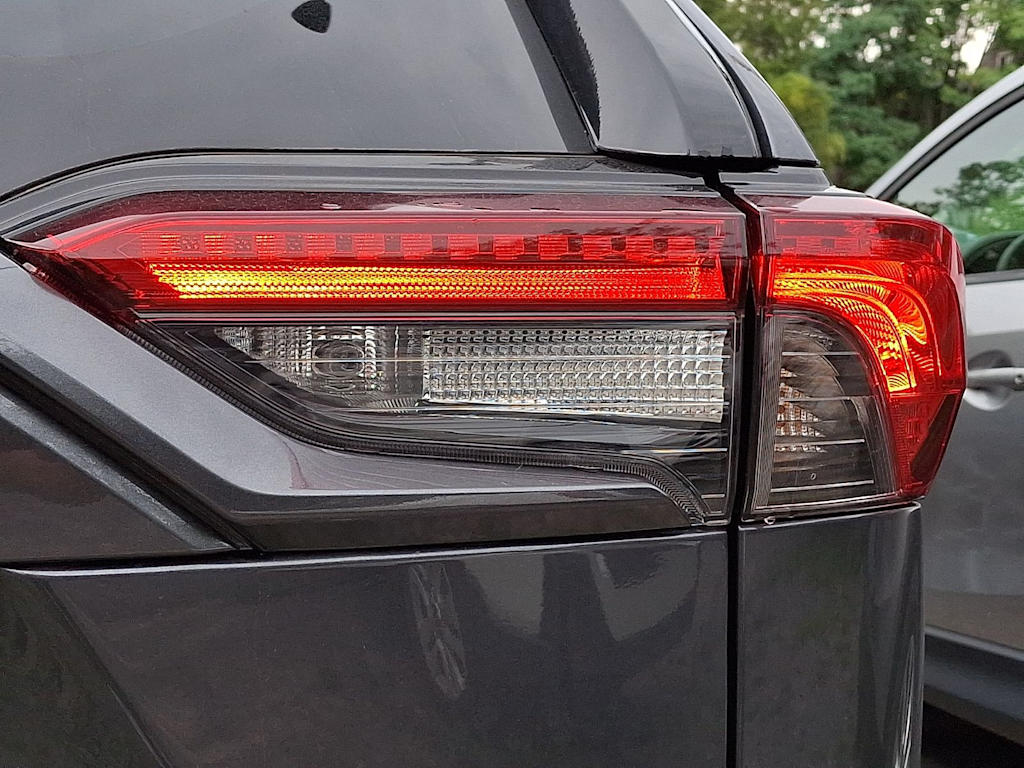 Thumbnail: 2025 Toyota RAV4 - 6