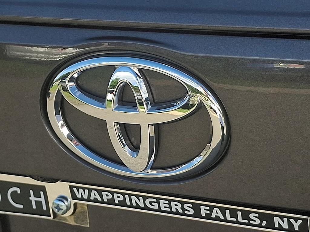 Thumbnail: 2025 Toyota RAV4 - 6