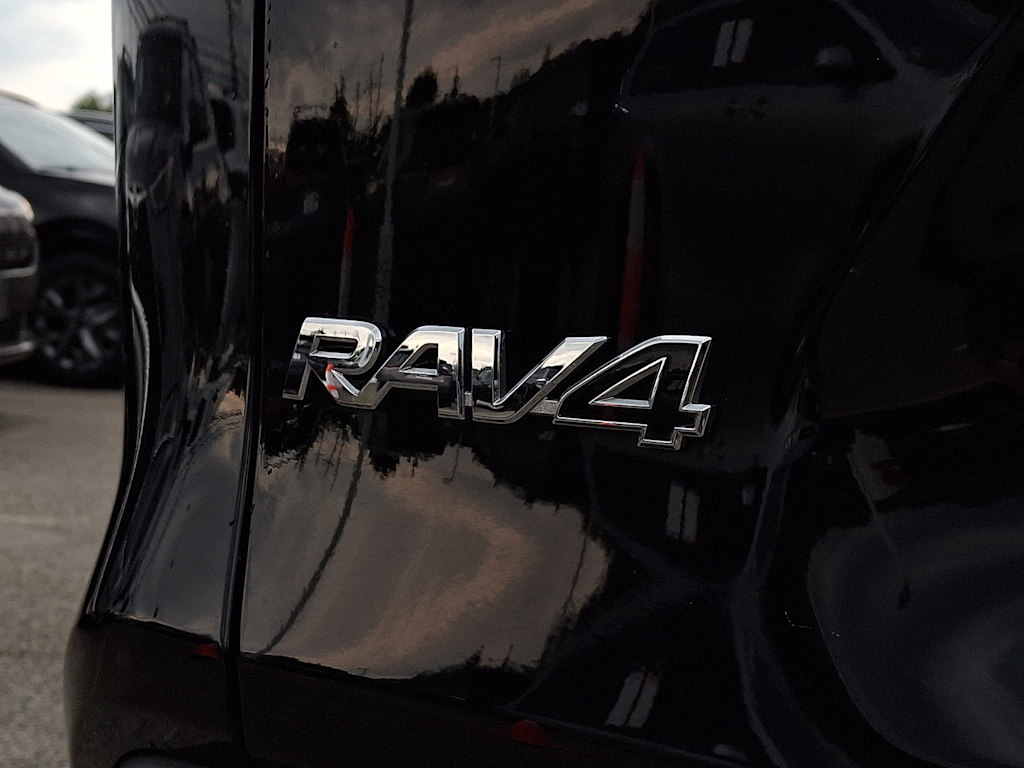 Thumbnail: 2025 Toyota RAV4 - 7