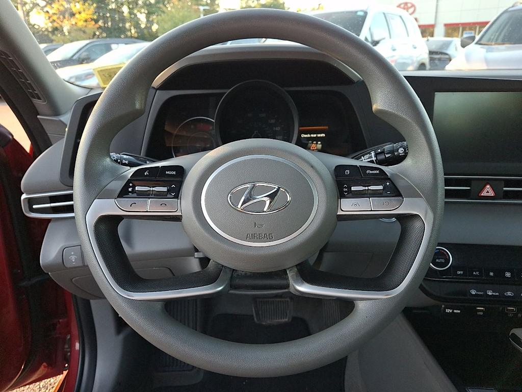 Thumbnail: 2023 Hyundai Elantra - 9