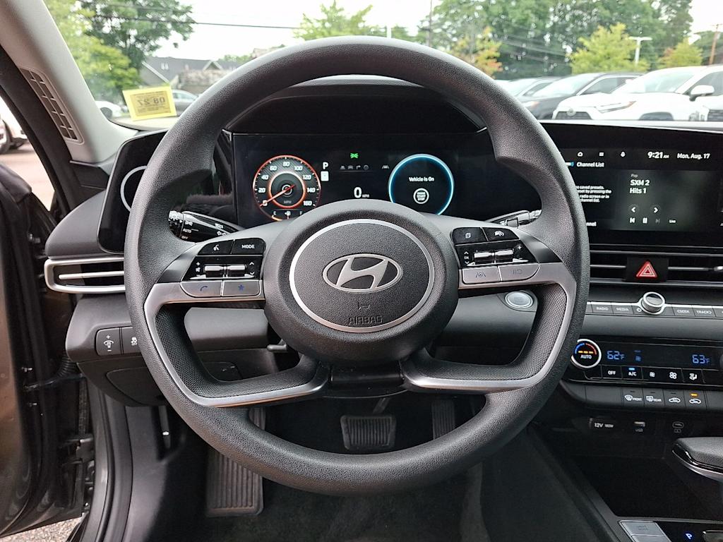 Thumbnail: 2024 Hyundai Elantra - 8
