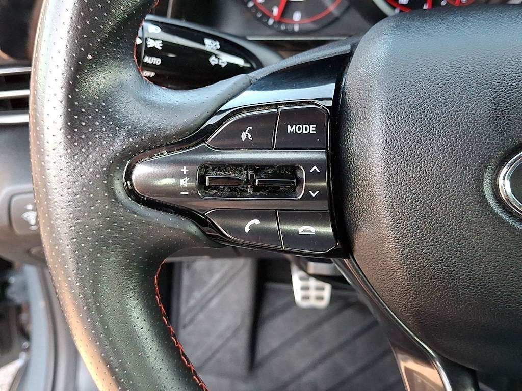 Thumbnail: 2021 Hyundai Elantra - 25