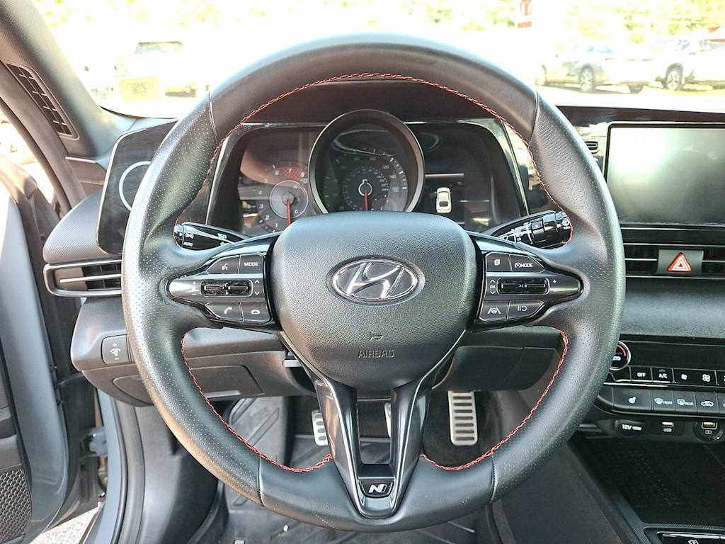Thumbnail: 2021 Hyundai Elantra - 10