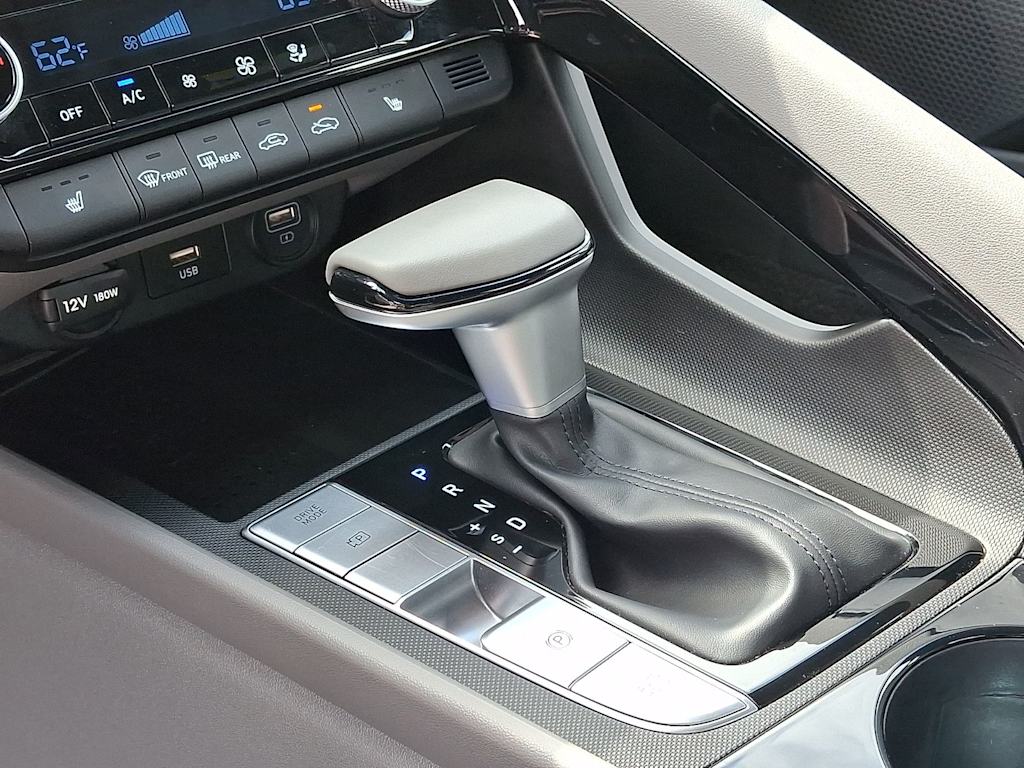 Thumbnail: 2023 Hyundai Elantra - 13