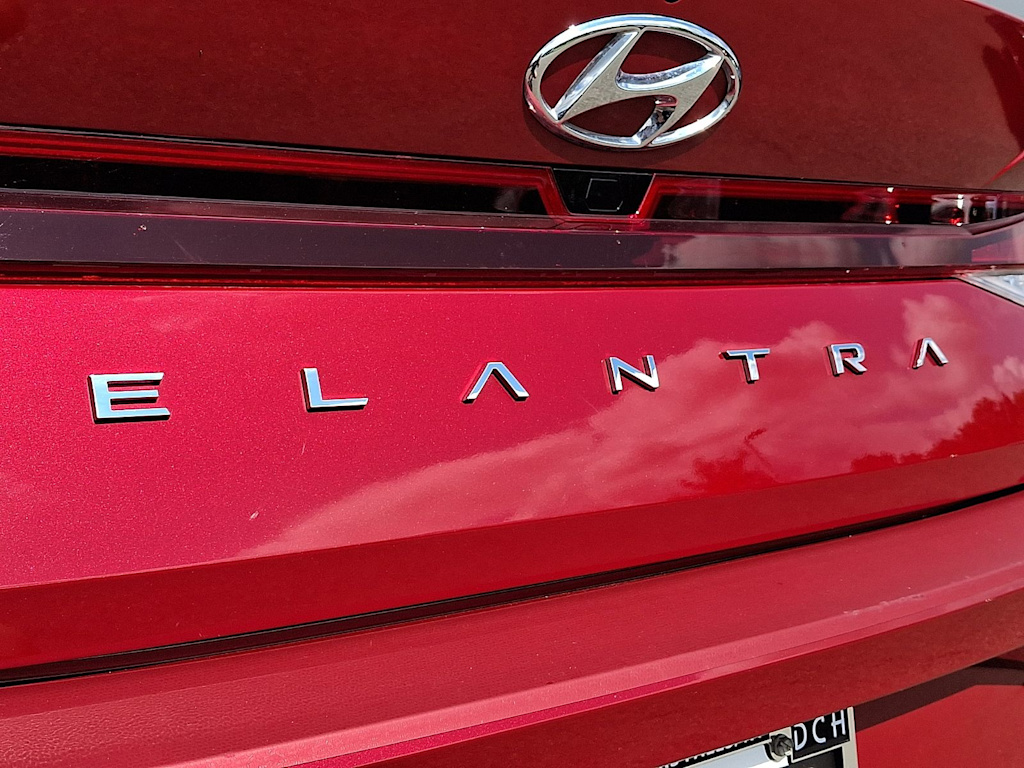 Thumbnail: 2023 Hyundai Elantra - 30
