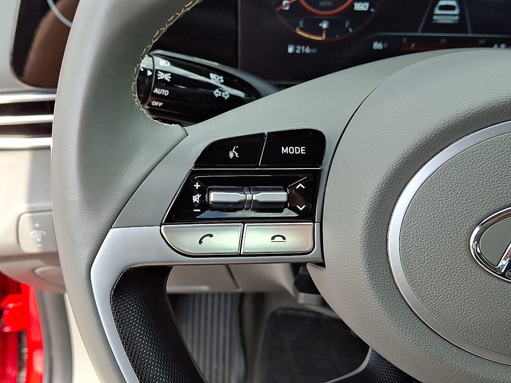 Thumbnail: 2023 Hyundai Elantra - 24