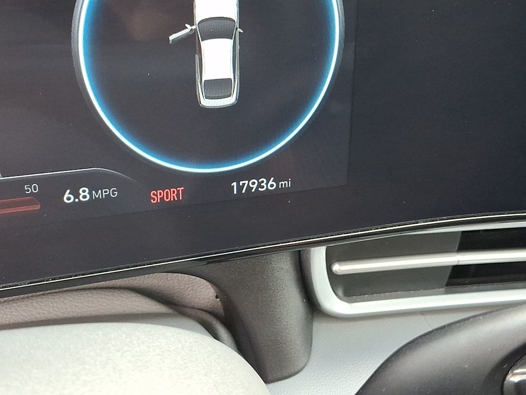 Thumbnail: 2023 Hyundai Elantra - 7