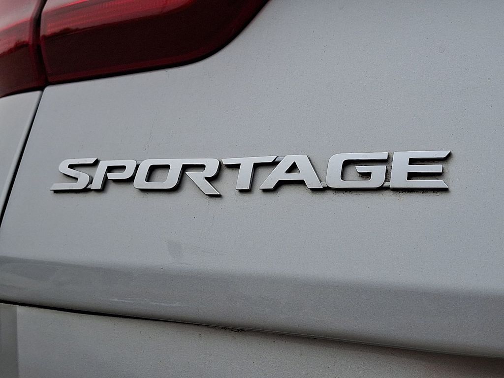 Thumbnail: 2020 Kia Sportage - 7