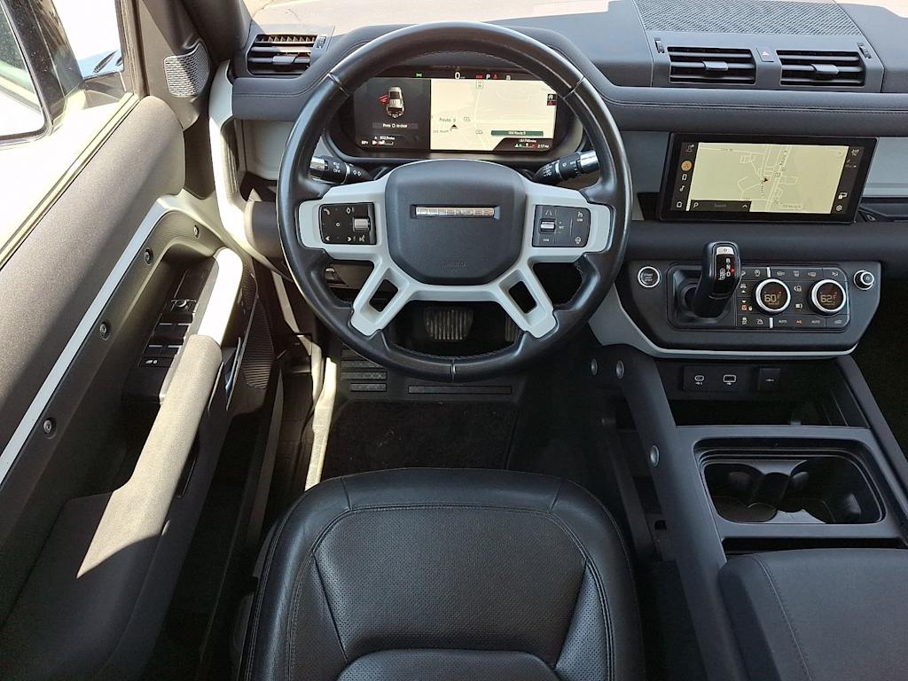 Thumbnail: 2022 Land Rover Defender - 2