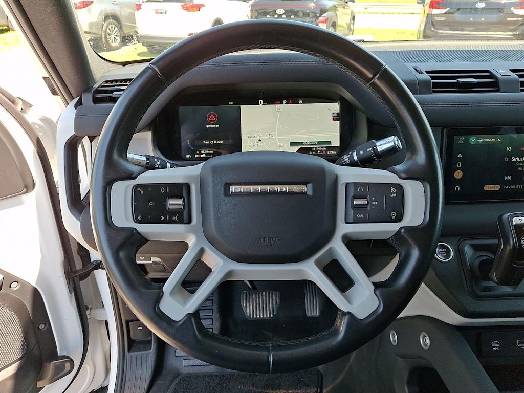 Thumbnail: 2022 Land Rover Defender - 8