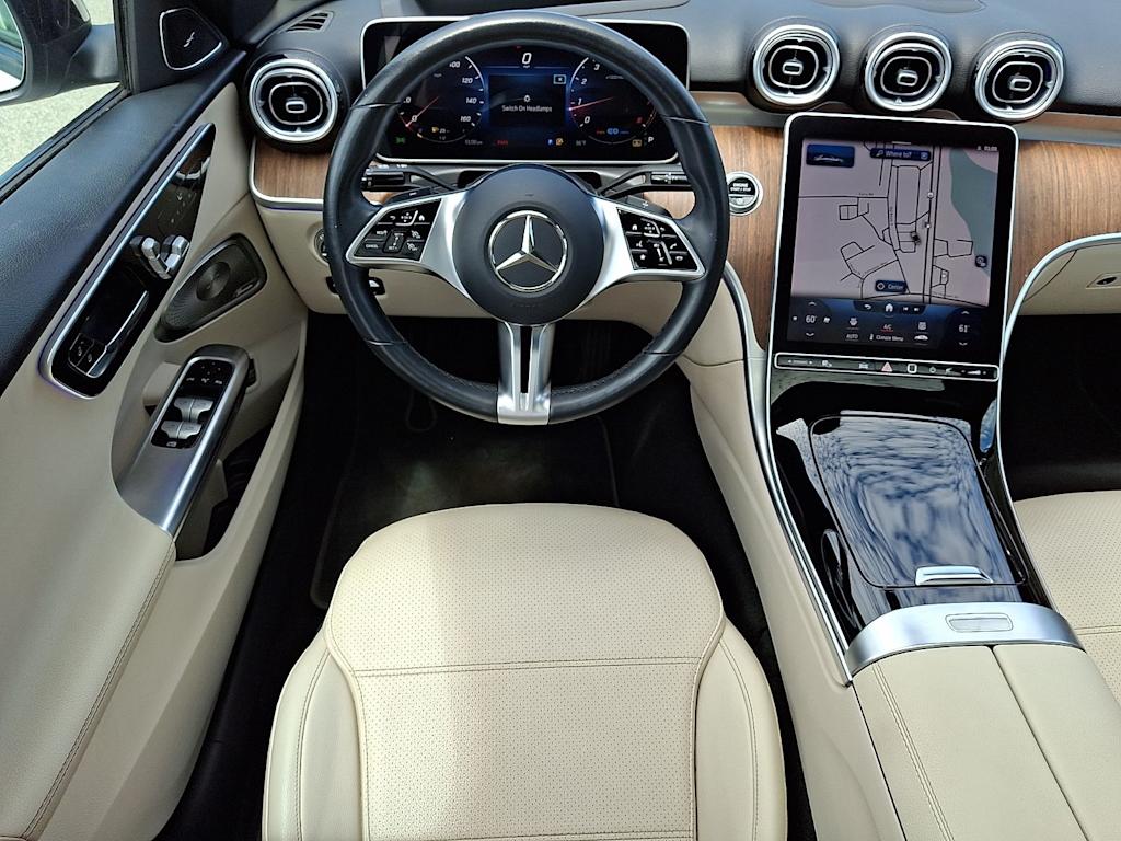 Thumbnail: 2022 Mercedes-Benz C-Class - 2