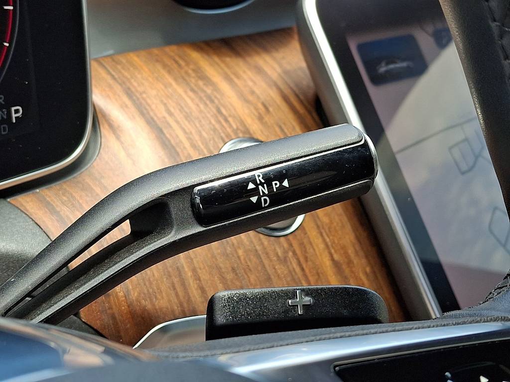 Thumbnail: 2022 Mercedes-Benz C-Class - 12