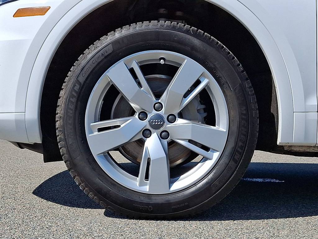 Thumbnail: 2018 Audi Q5 - 8