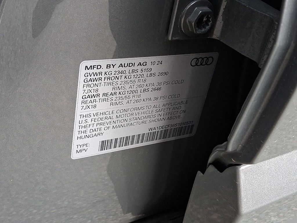 Thumbnail: 2025 Audi Q3 - 16