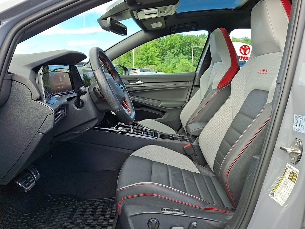 Thumbnail: 2024 Volkswagen Golf - 10