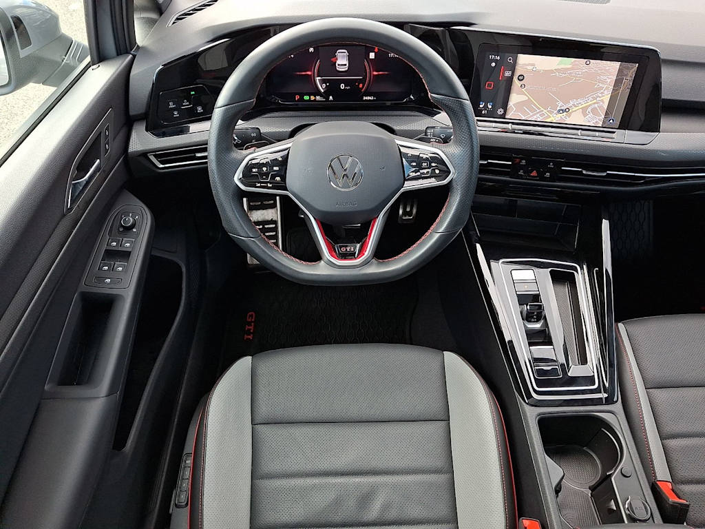 Thumbnail: 2024 Volkswagen Golf - 2