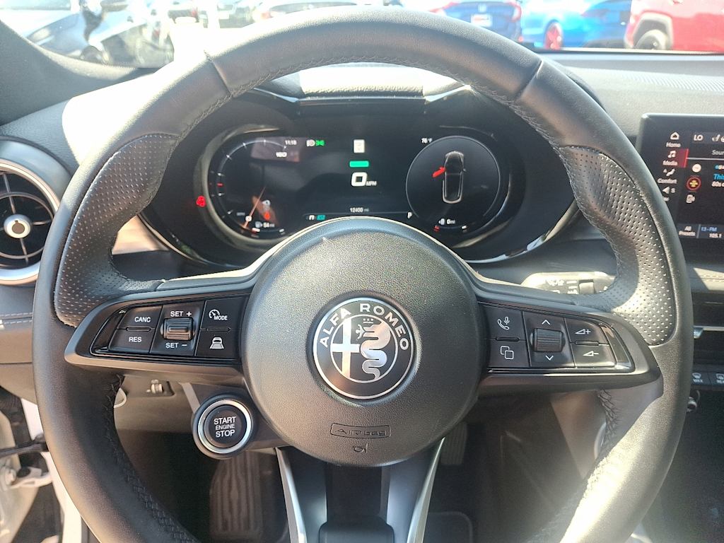 Thumbnail: 2024 Alfa Romeo Tonale - 8