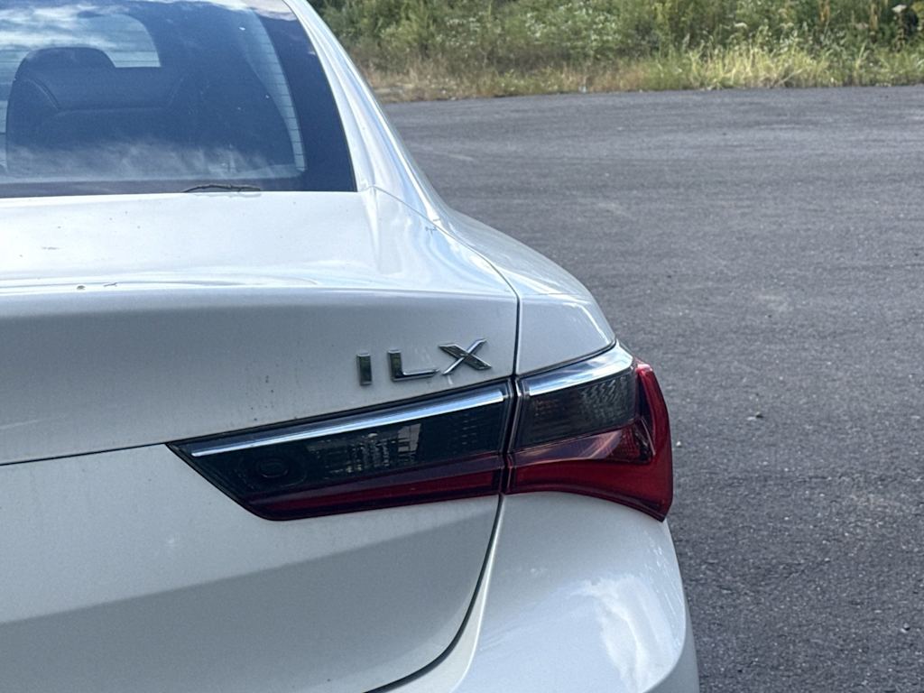 Thumbnail: 2019 Acura ILX - 6