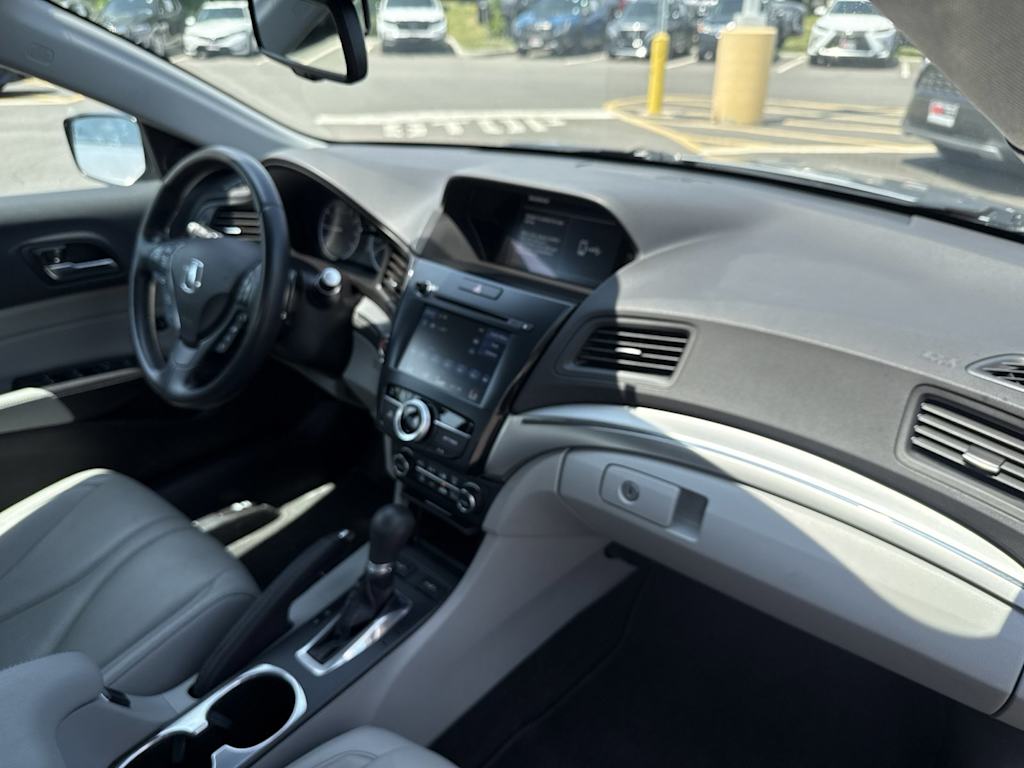 Thumbnail: 2022 Acura ILX - 8