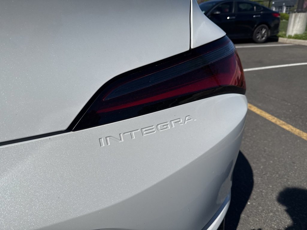 Thumbnail: 2023 Acura Integra - 20