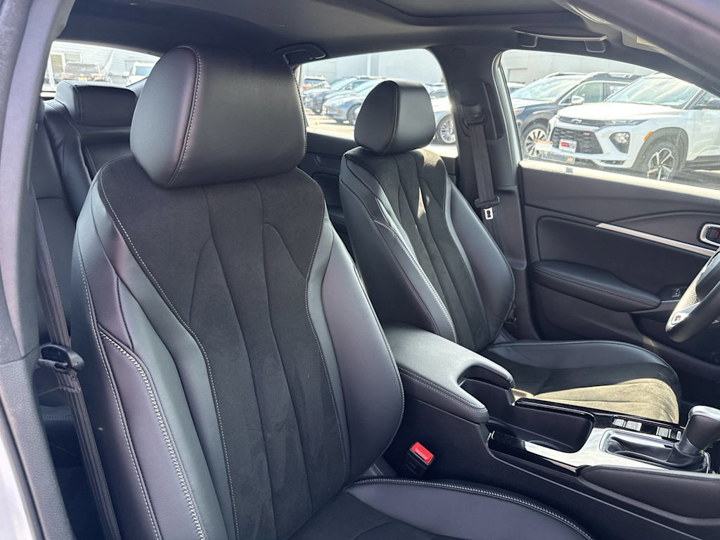 Thumbnail: 2023 Acura Integra - 9
