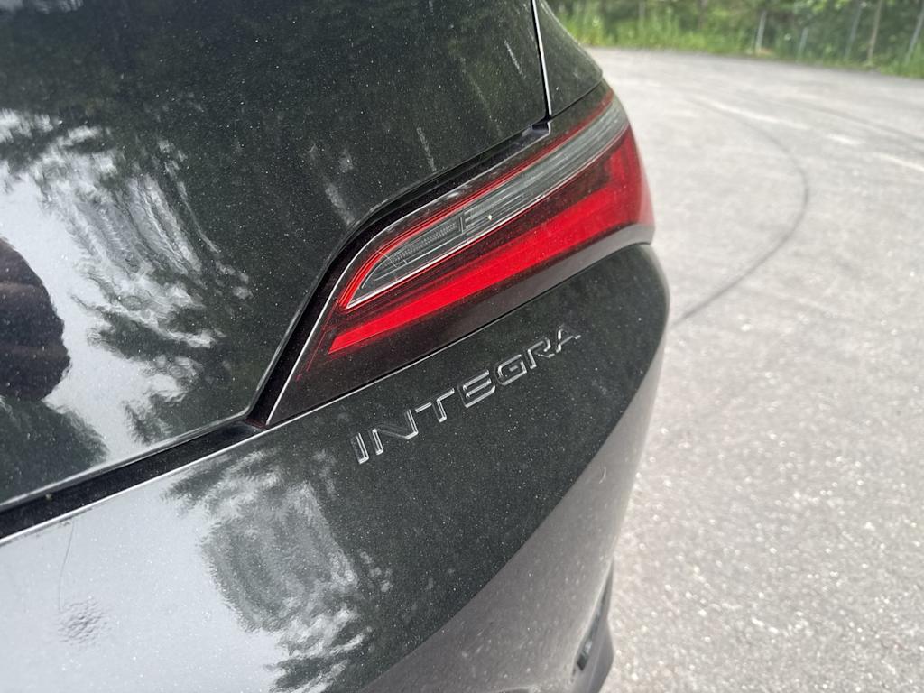 Thumbnail: 2023 Acura Integra - 20