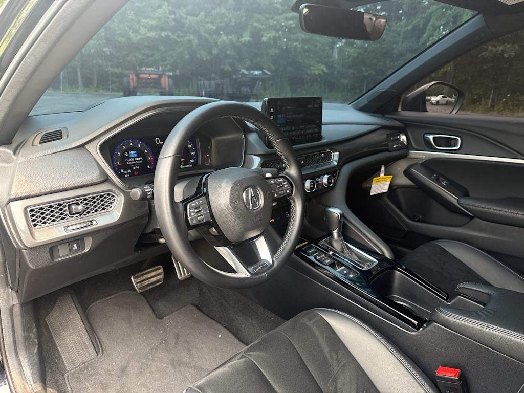 Thumbnail: 2023 Acura Integra - 2