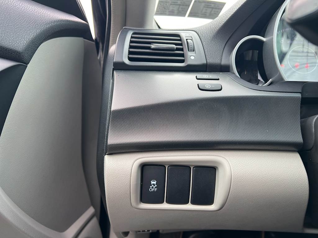 Thumbnail: 2014 Acura TL - 18