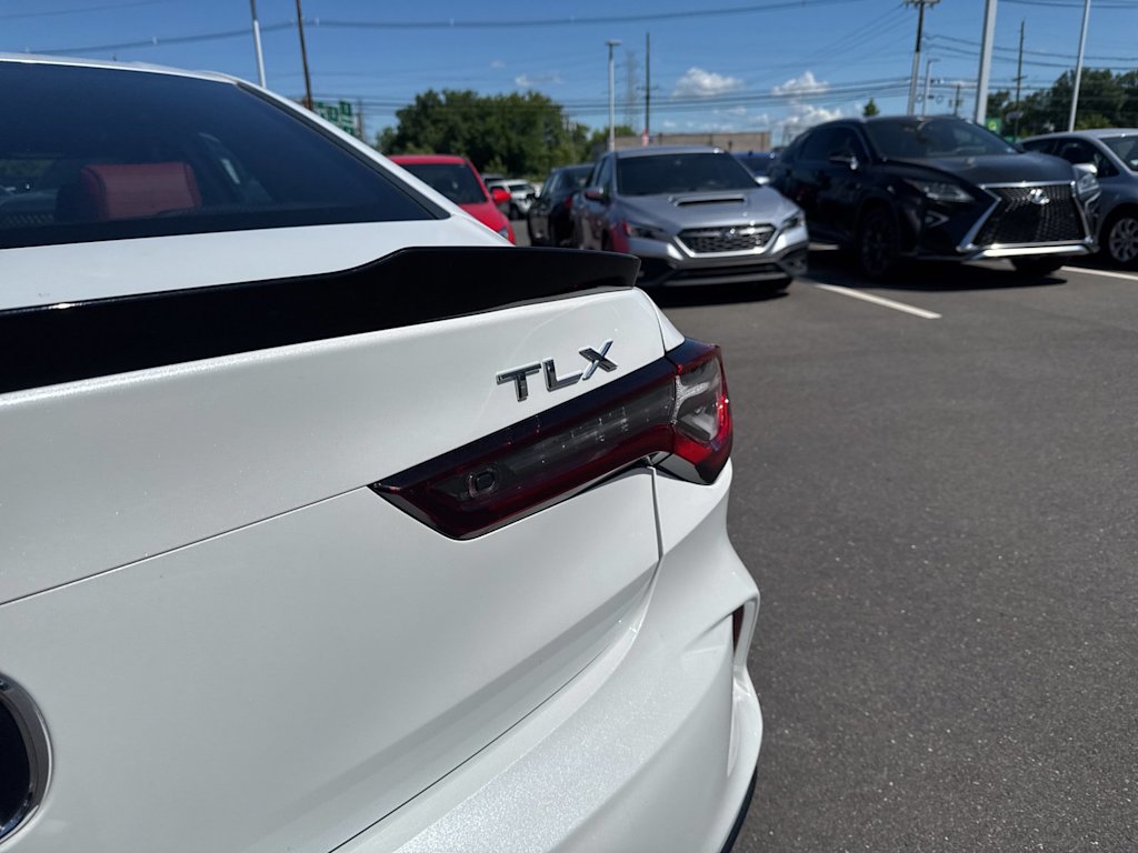 Thumbnail: 2022 Acura TLX - 7