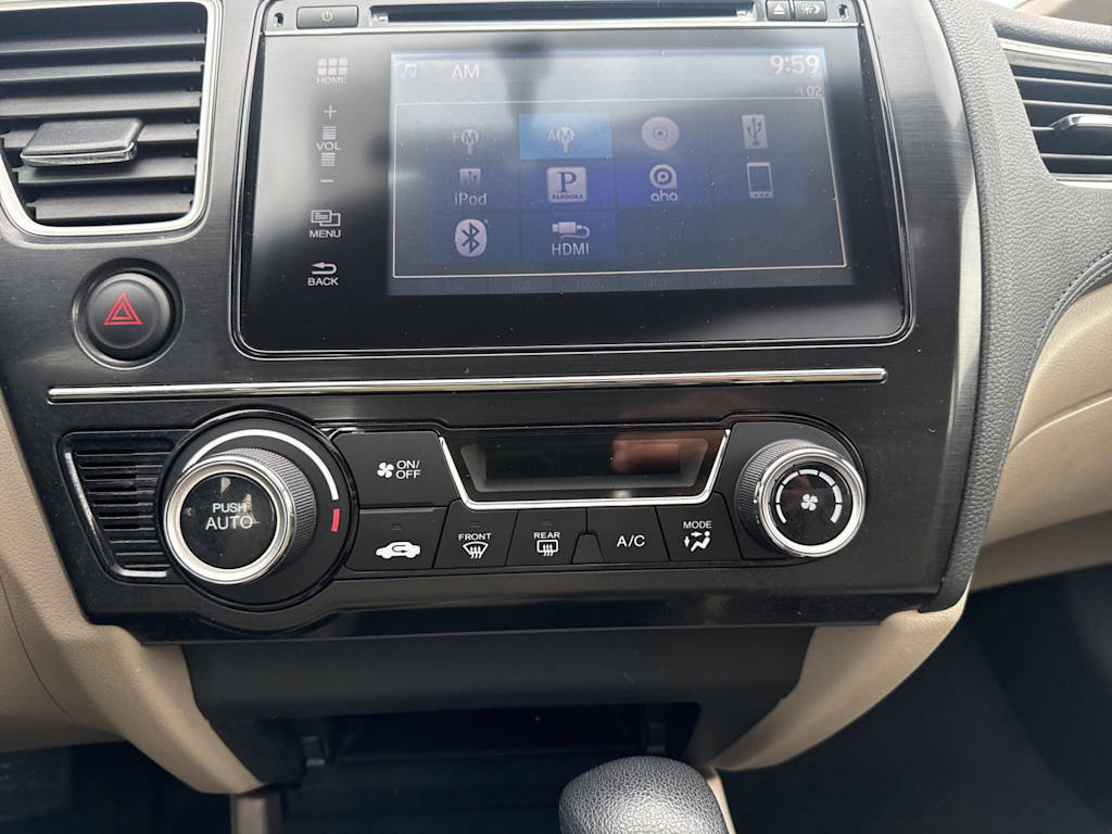 Thumbnail: 2015 Honda Civic - 23