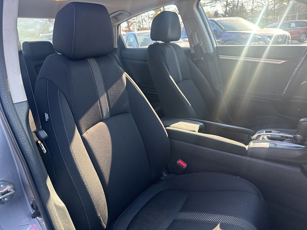 Thumbnail: 2016 Honda Civic - 8