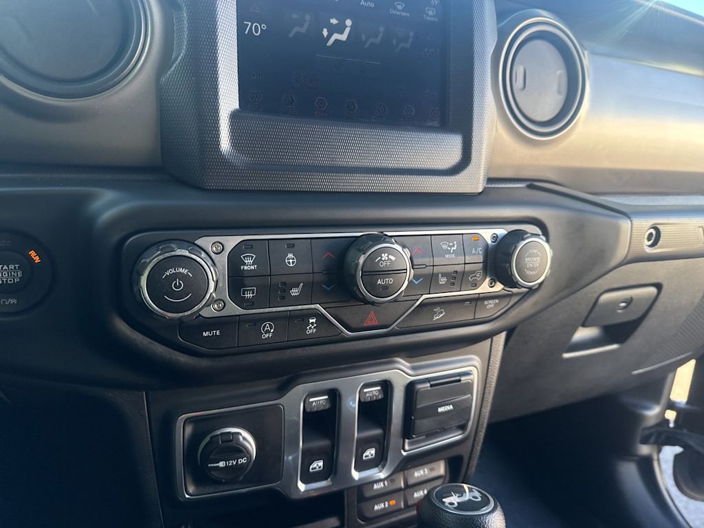 Thumbnail: 2018 Jeep Wrangler - 20