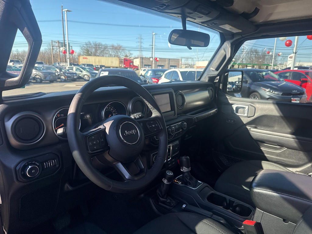 Thumbnail: 2018 Jeep Wrangler - 2