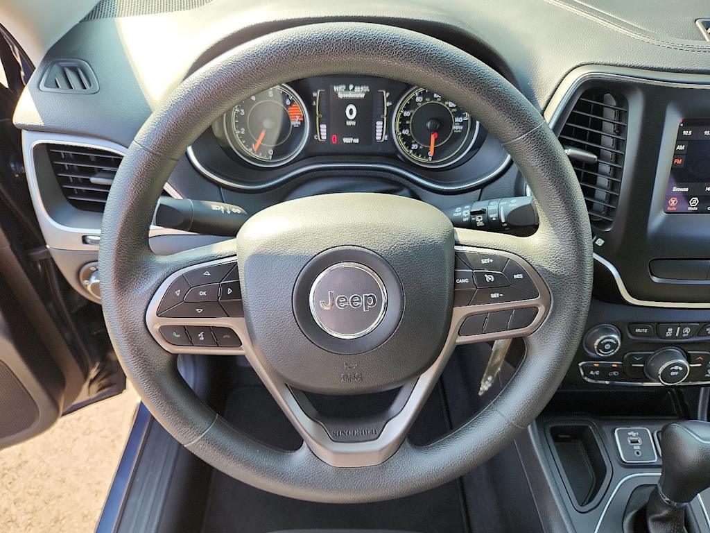 Thumbnail: 2020 Jeep Cherokee - 9