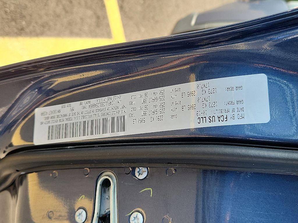 Thumbnail: 2020 Jeep Cherokee - 28