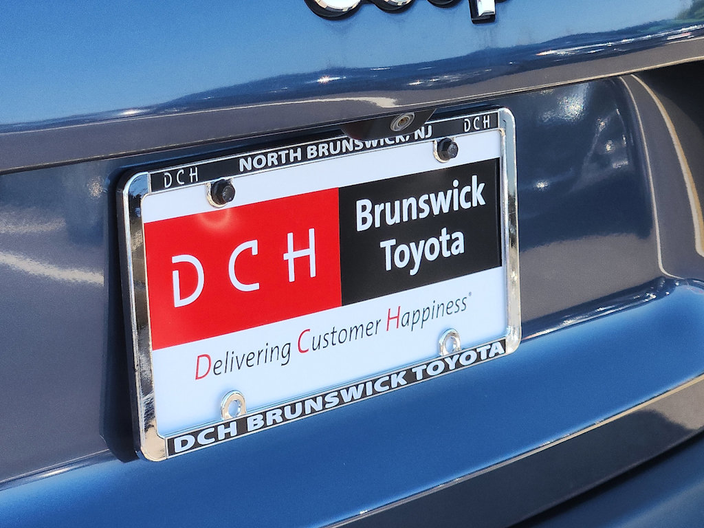 Thumbnail: 2020 Jeep Cherokee - 16