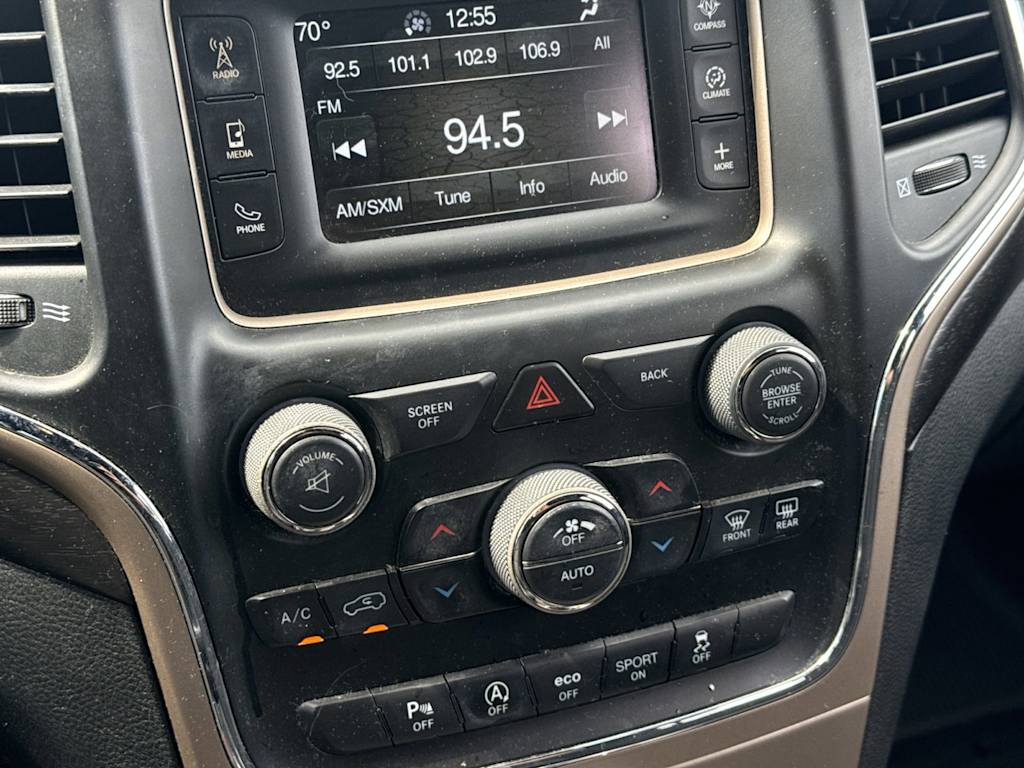 Thumbnail: 2016 Jeep Grand Cherokee - 21