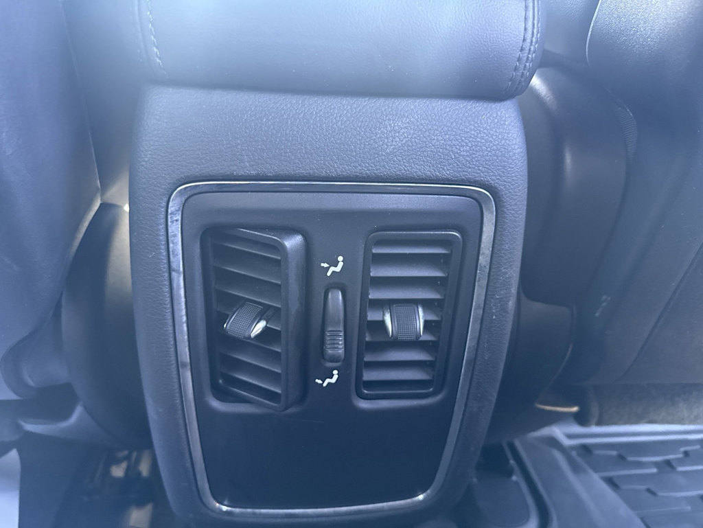 Thumbnail: 2020 Jeep Grand Cherokee - 25