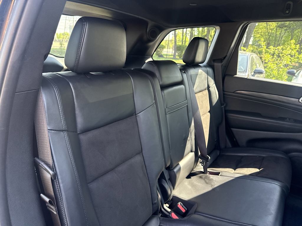 Thumbnail: 2020 Jeep Grand Cherokee - 21