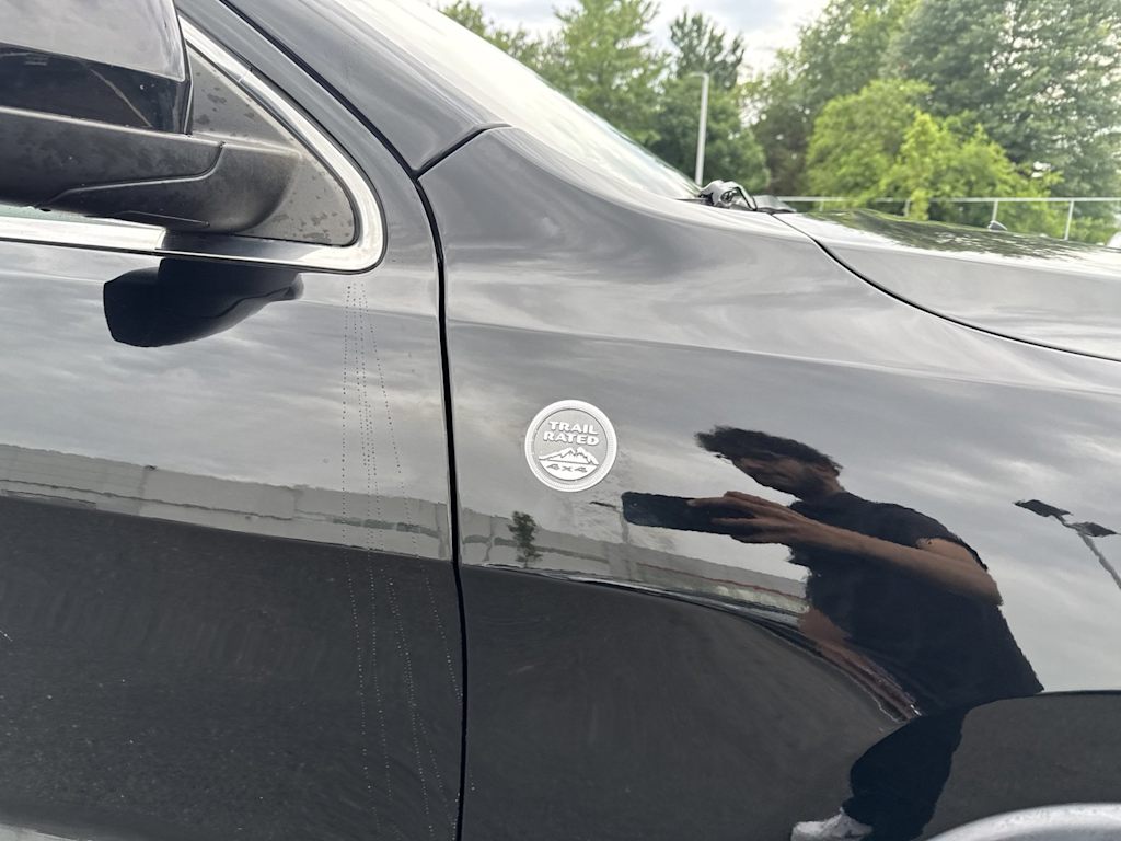 Thumbnail: 2020 Jeep Grand Cherokee - 23