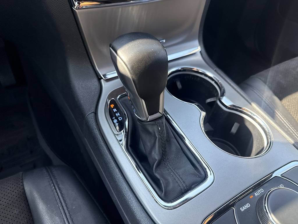 Thumbnail: 2020 Jeep Grand Cherokee - 15