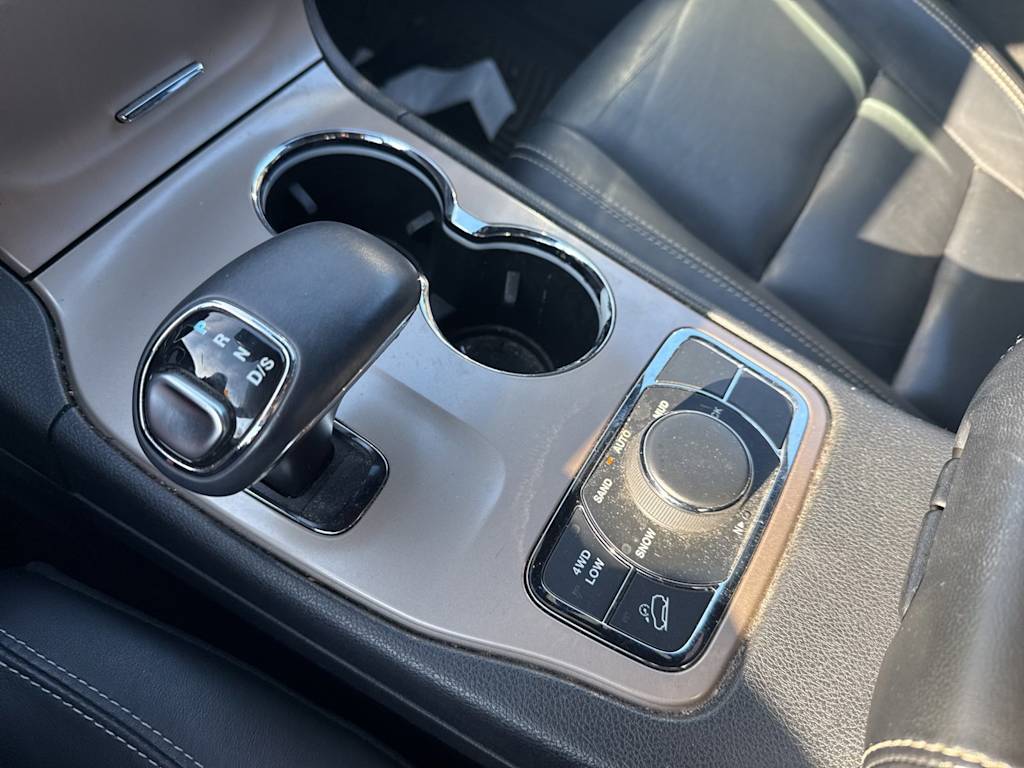 Thumbnail: 2015 Jeep Grand Cherokee - 15