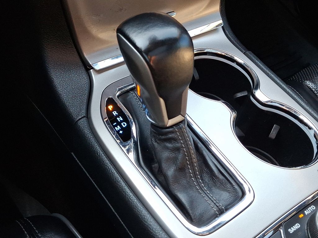 Thumbnail: 2019 Jeep Grand Cherokee - 13